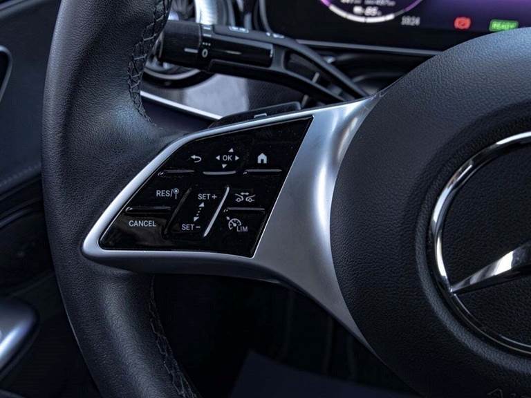 Mercedes EQE300 Avantgarde