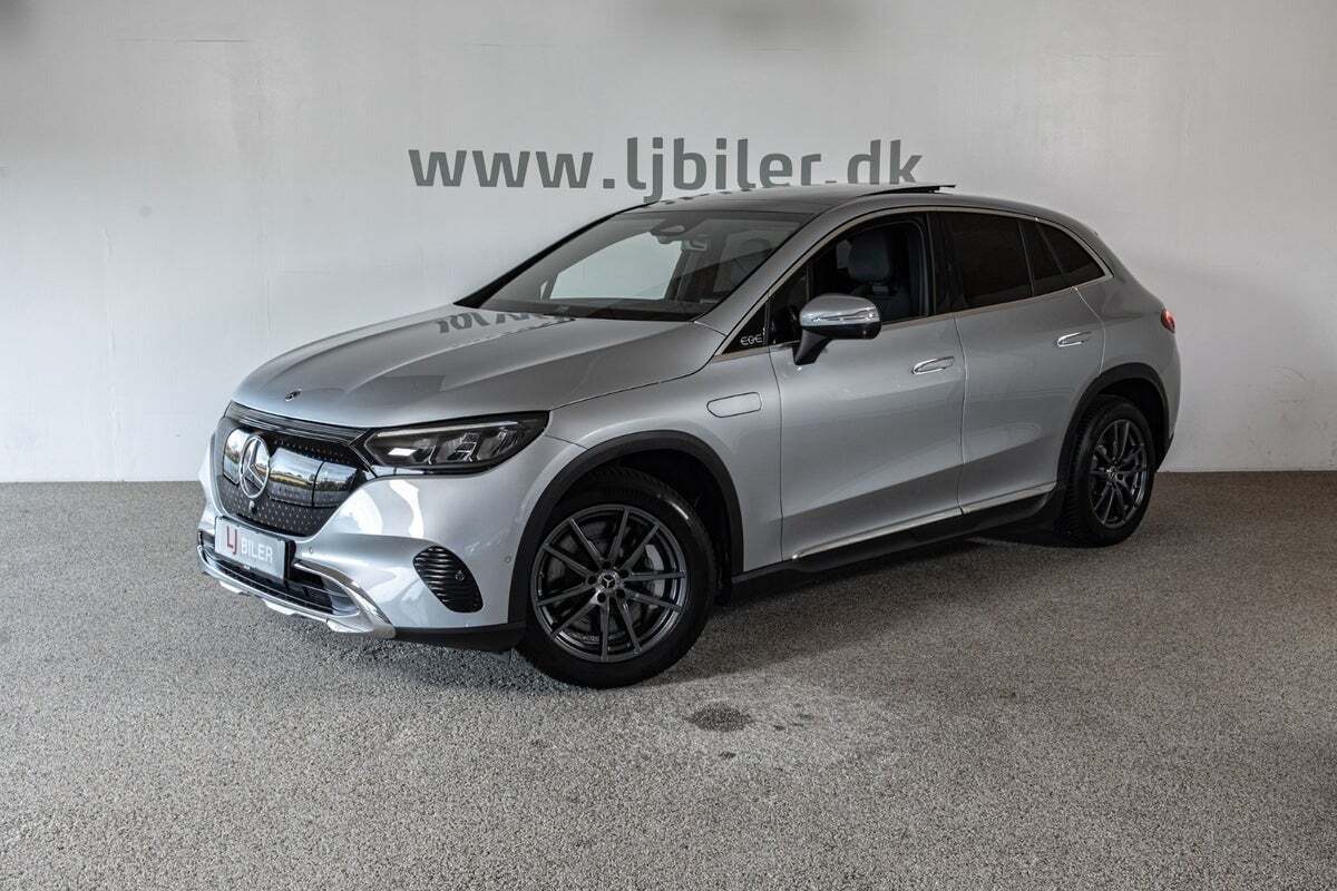 Sølv Mercedes EQE300 SUV fra 2023