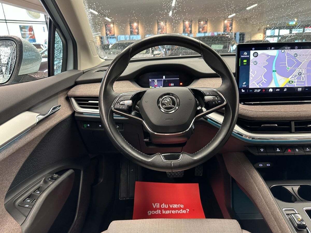 Grøn Skoda Enyaq fra 2021