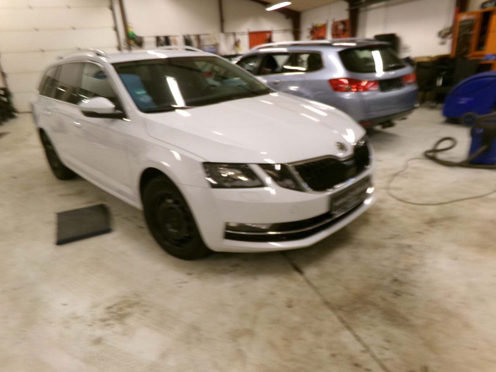 Skoda Octavia 2,0 TDi 150 Style Combi DSG
