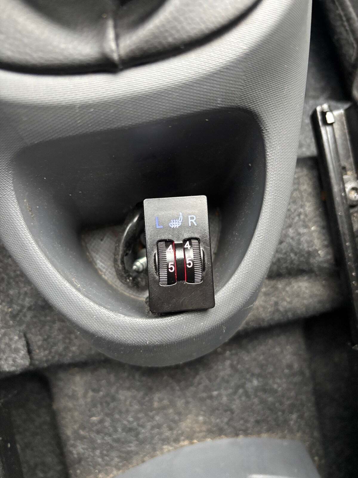 Grå Citroën C1 fra 2008