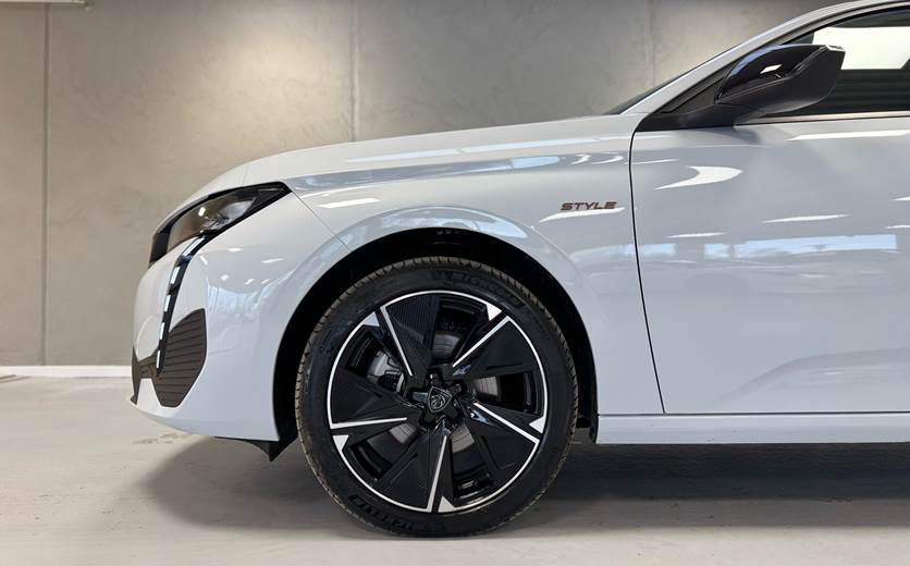 Peugeot E-308