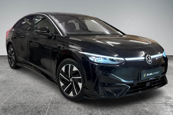 Sort VW ID.7 fra 2024 set udefra