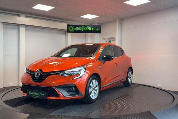 Orange Renault Clio V fra 2020 set udefra
