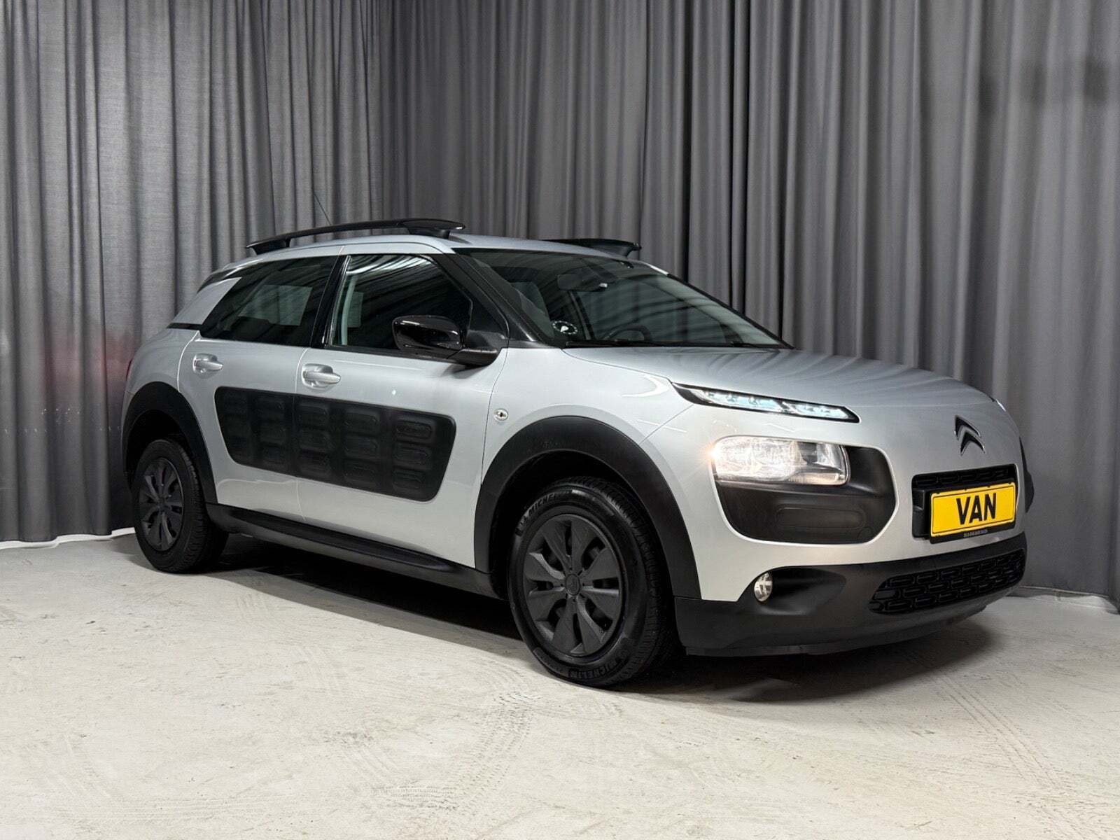 Citroën C4 Cactus 1,6 BlueHDi 100 Challenge Van