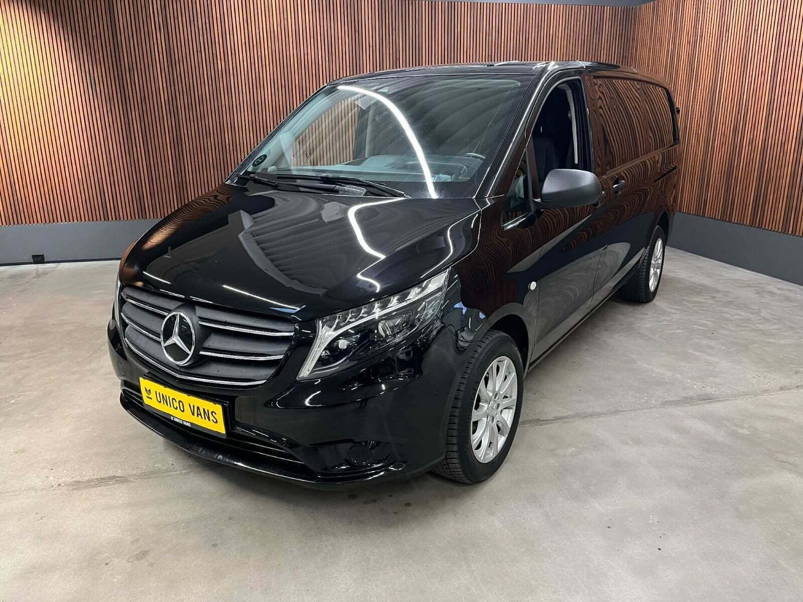 Mercedes Vito 114 2,0 CDi Kassevogn aut. L RWD