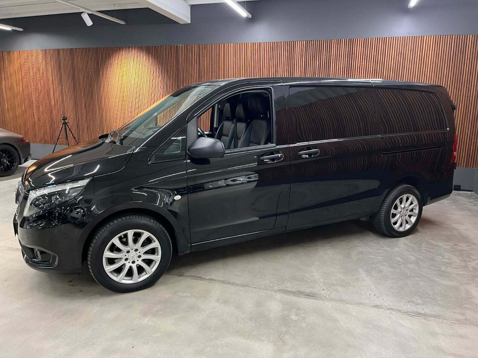 Mercedes Vito 114 2,0 CDi Kassevogn aut. L RWD