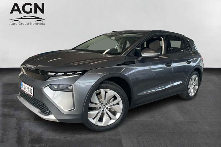 Grå Skoda Elroq fra 2026 set udefra