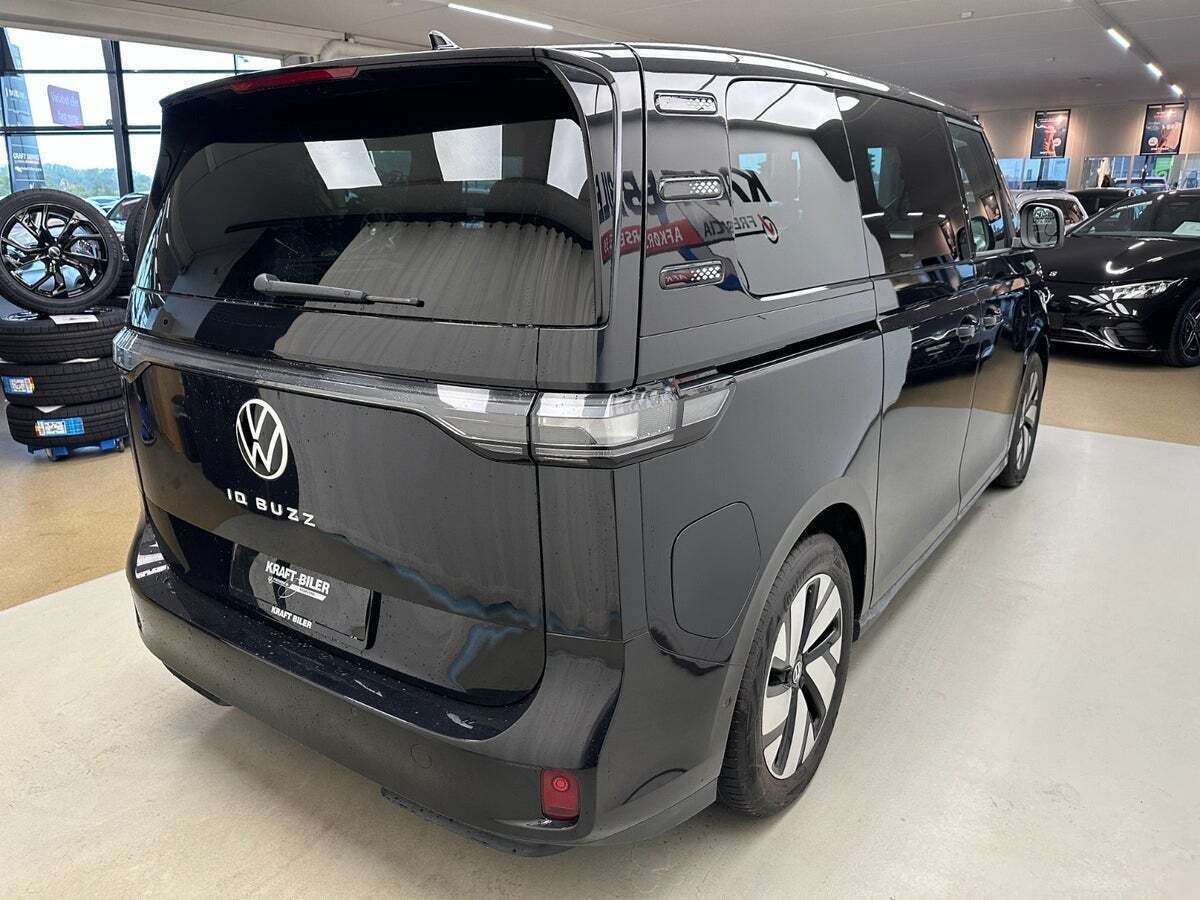 VW ID.Buzz 77 Pro SWB