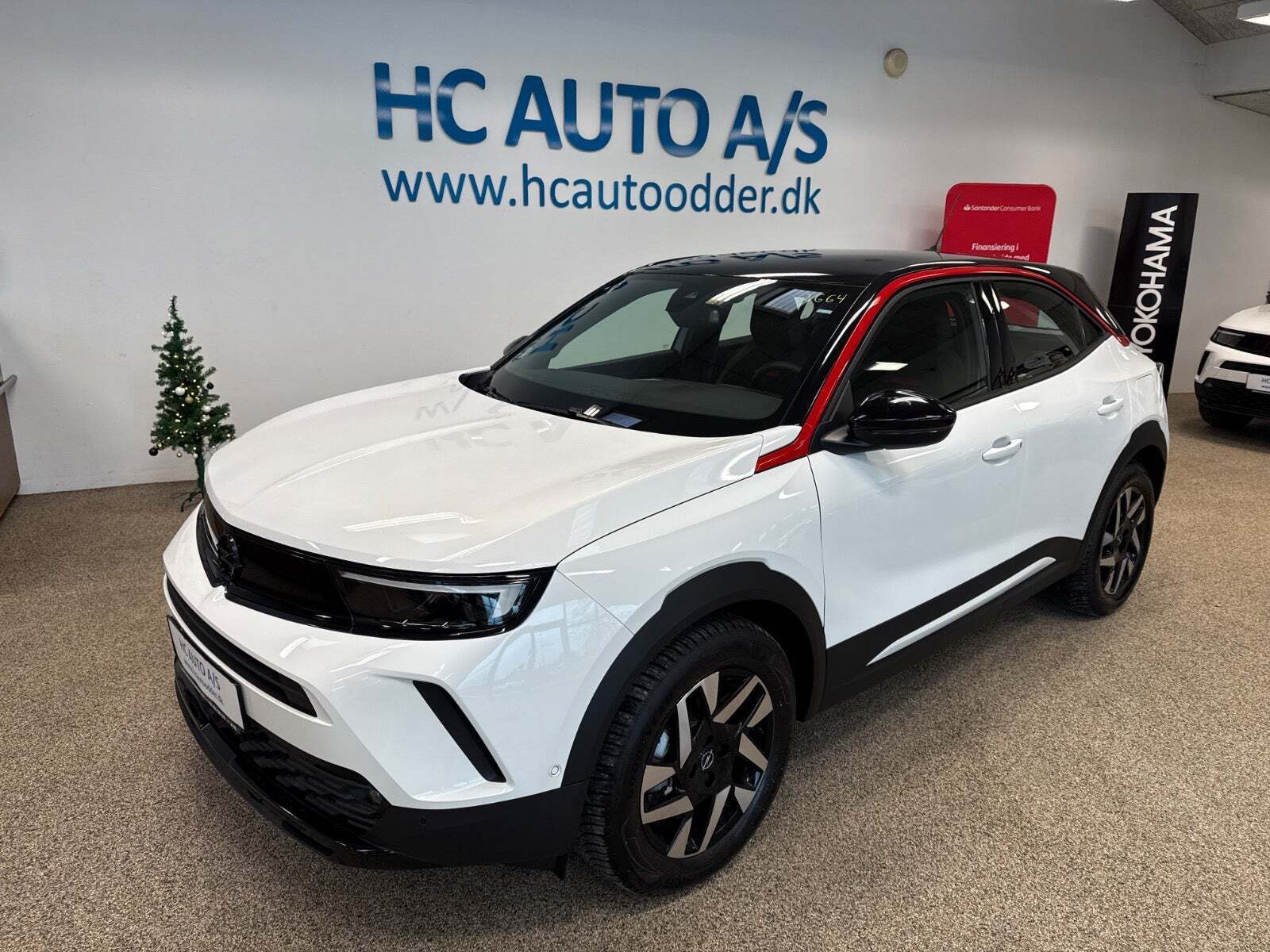 Hvid Opel Mokka-e fra 2023