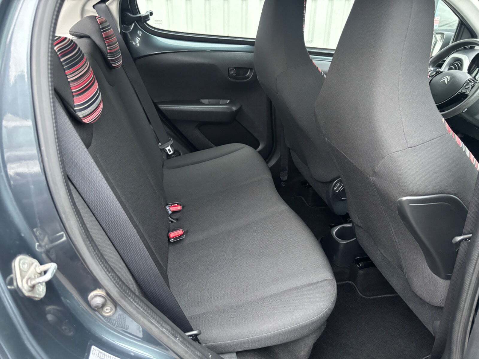 Grå Citroën C1 fra 2016