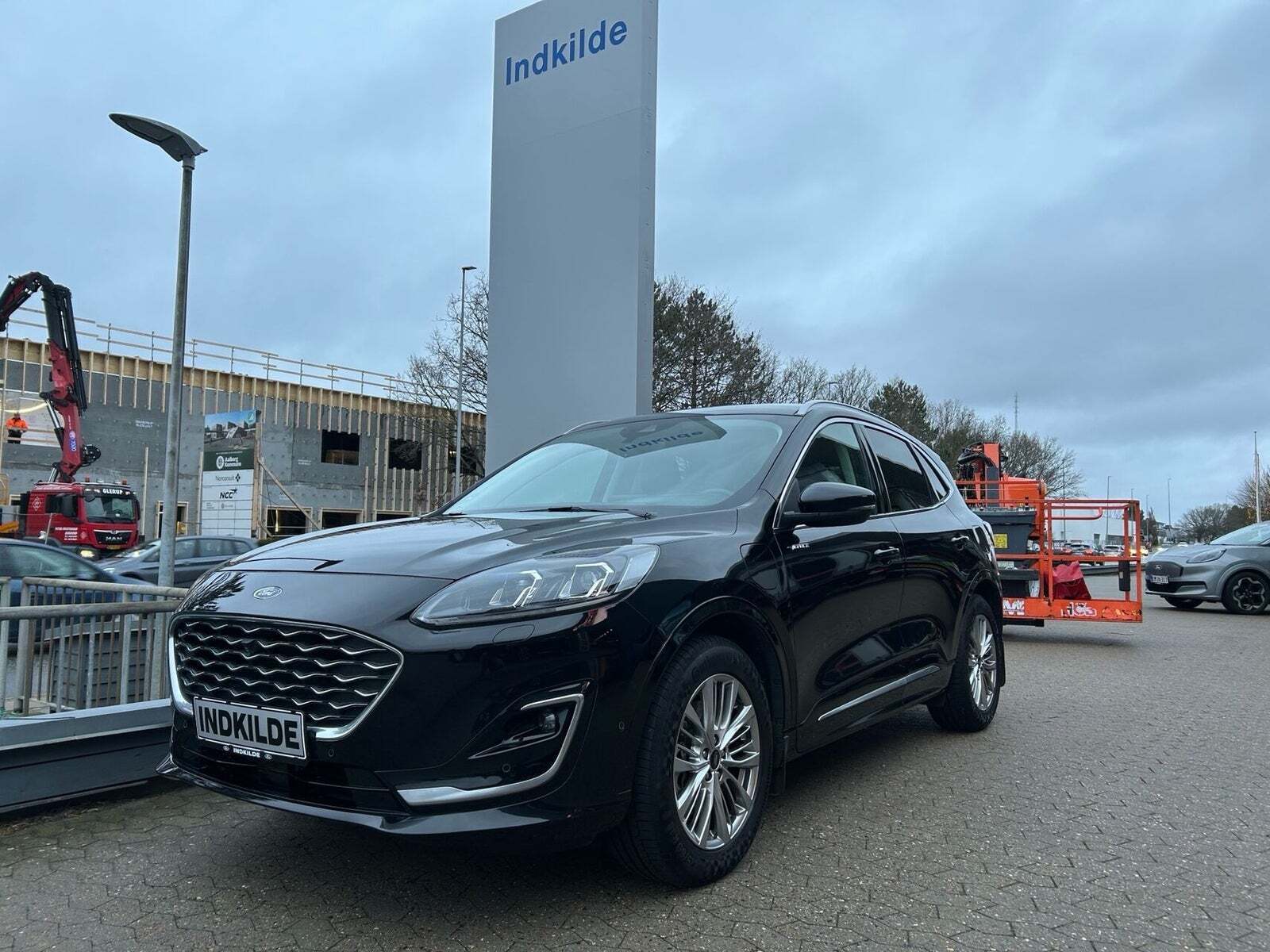 Ford Kuga 2,5 PHEV Vignale CVT