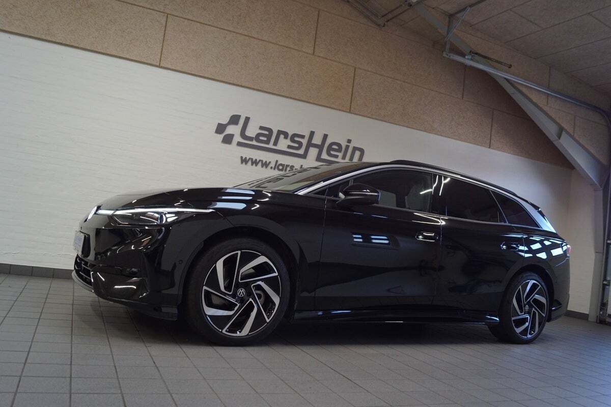 VW ID.7 77 Style Tourer