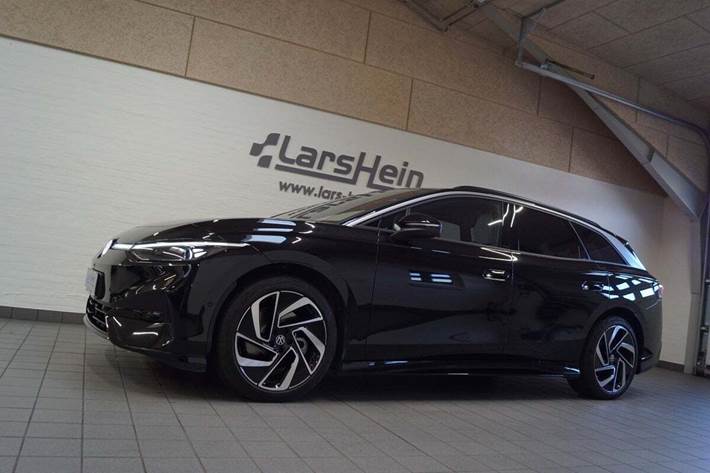 Sort VW ID.7 fra 2025