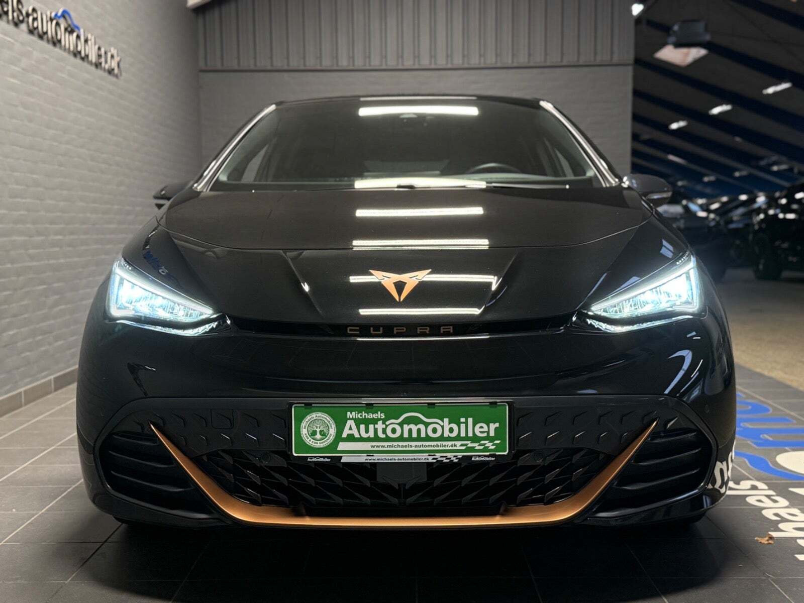 Cupra Born 77 e-Boost Business Edition+