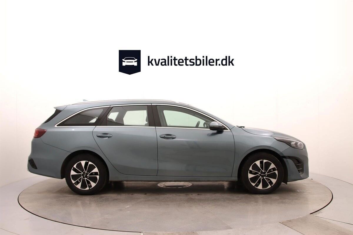 Kia Ceed 1,6 SW GDI PHEV  Plugin-hybrid Prestige DCT 141HK Stc 6g Aut.