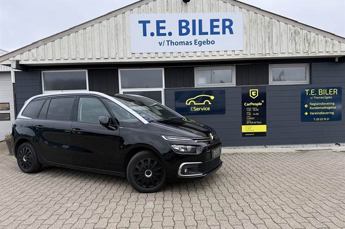 Sort Citroën Grand C4 Picasso fra 2018 set udefra