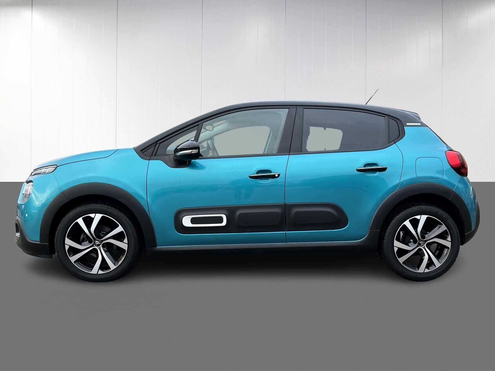 Citroën C3 1,2 PureTech Shine Sport 83HK 5d