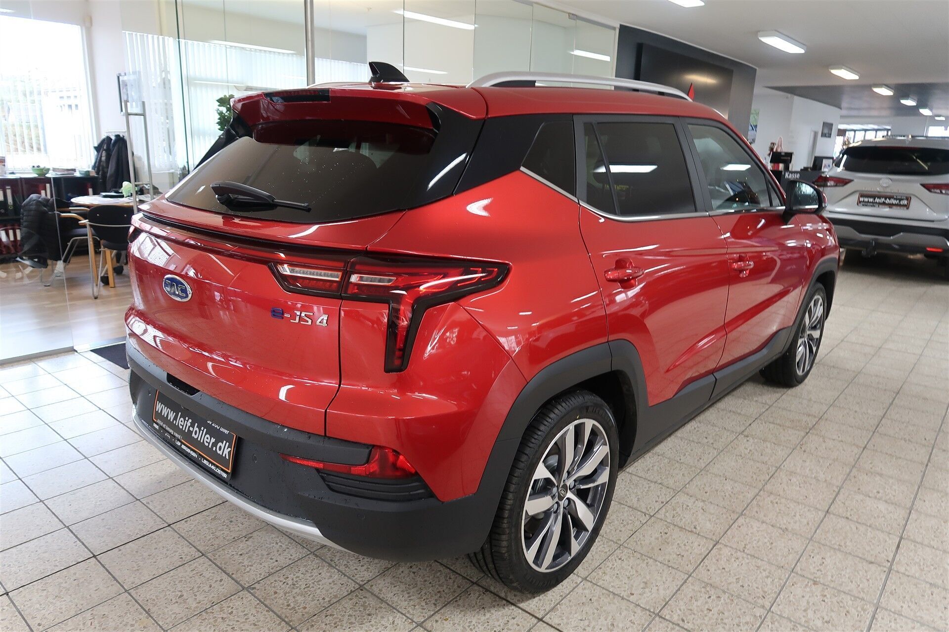 JAC e-JS4 EL 193HK 5d Aut.