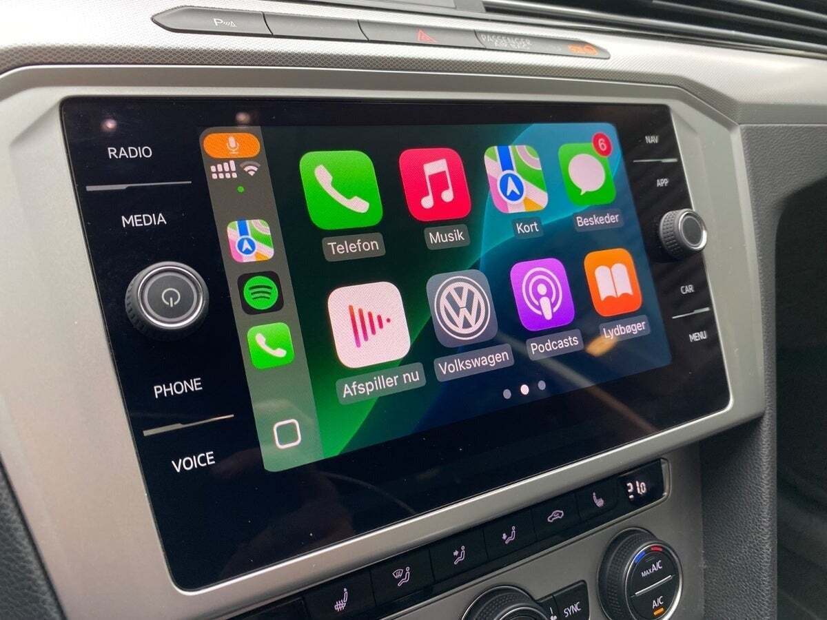 Sort VW Passat fra 2018