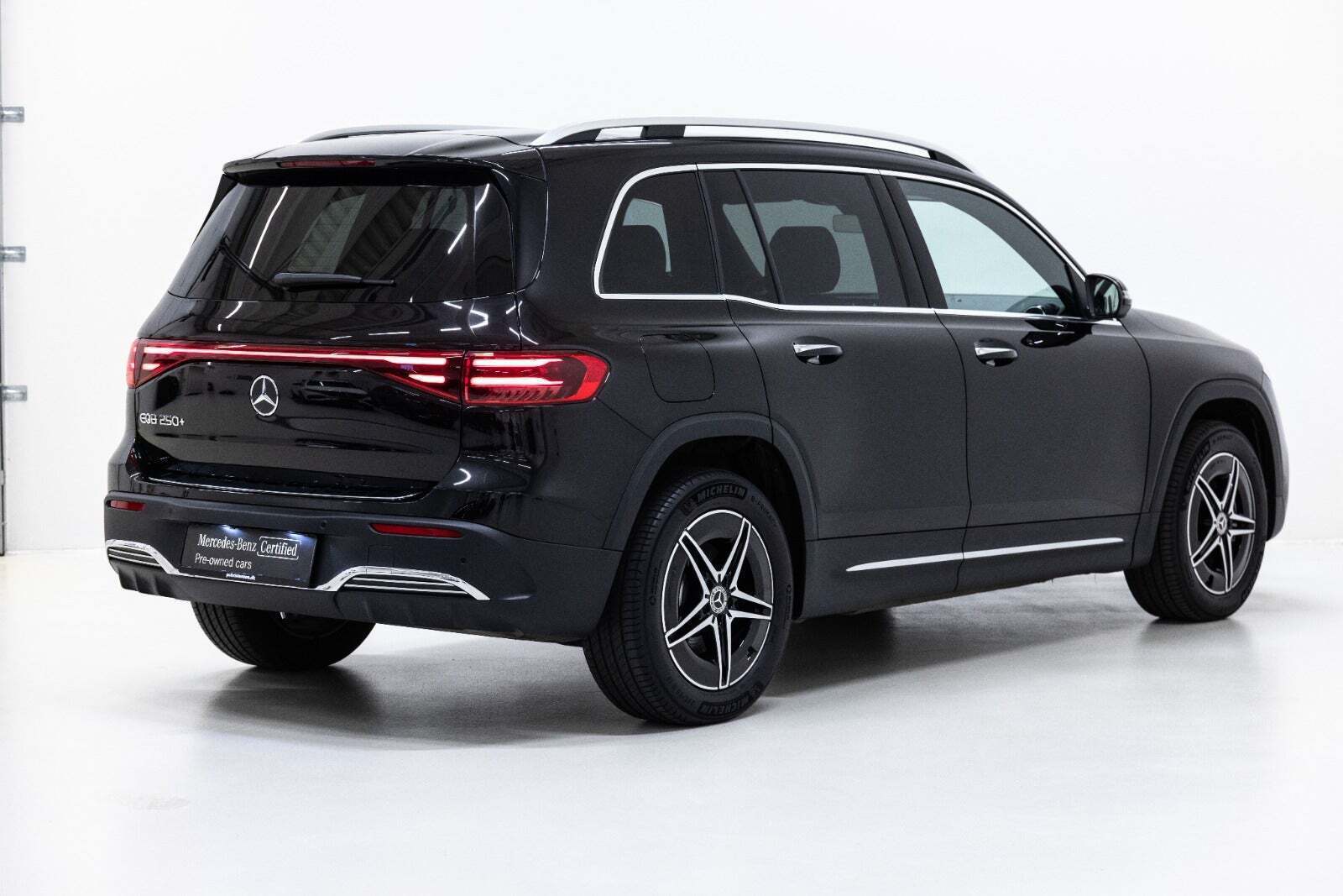 Mercedes EQB250+ AMG Premium