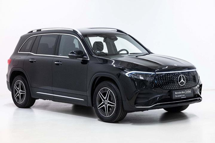 Sort Mercedes EQB250+ fra 2026