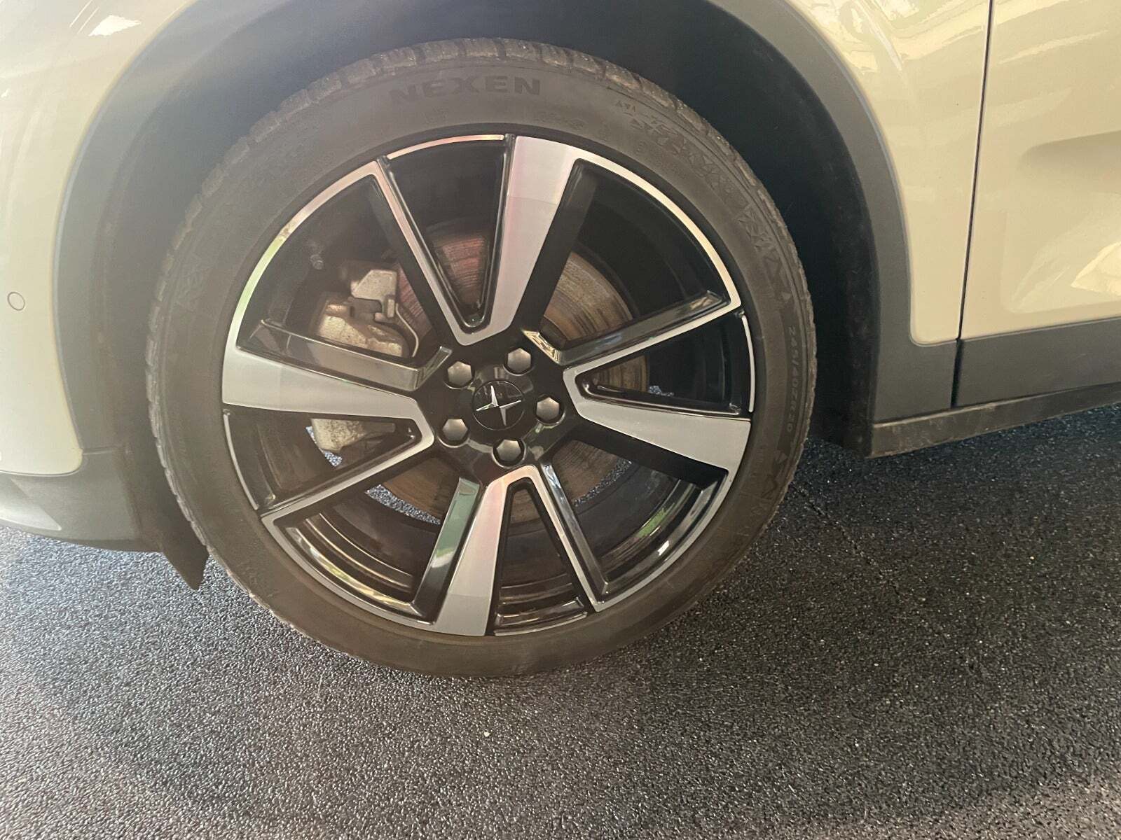 Polestar 2 Long Range