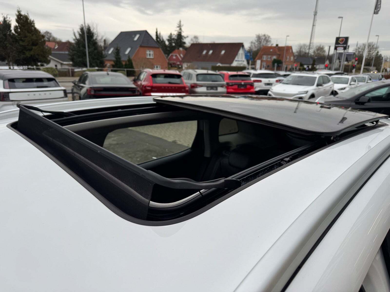 Hvid Aiways U5 fra 2021