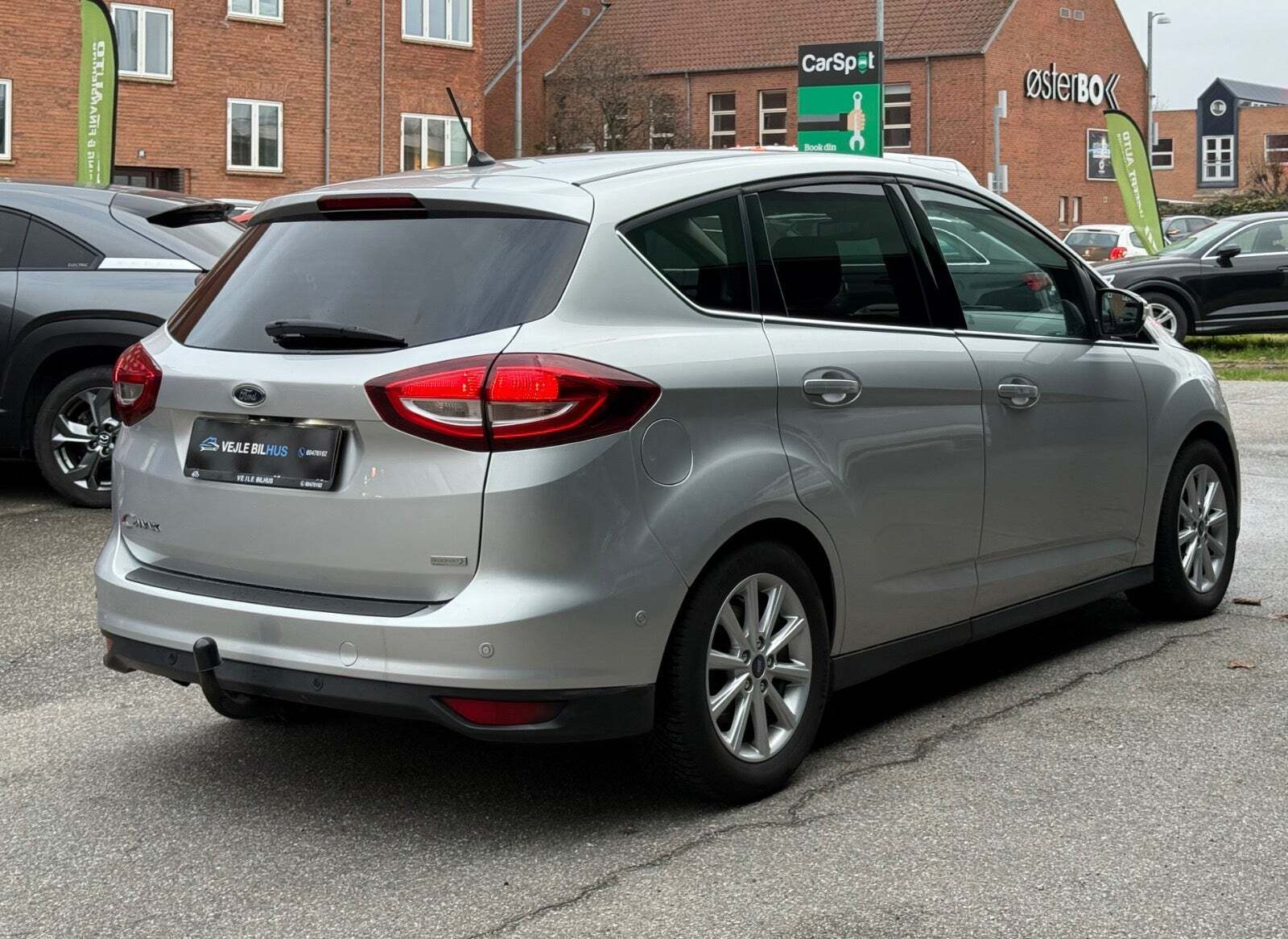 Ford C-MAX 1,0 SCTi 125 Titanium