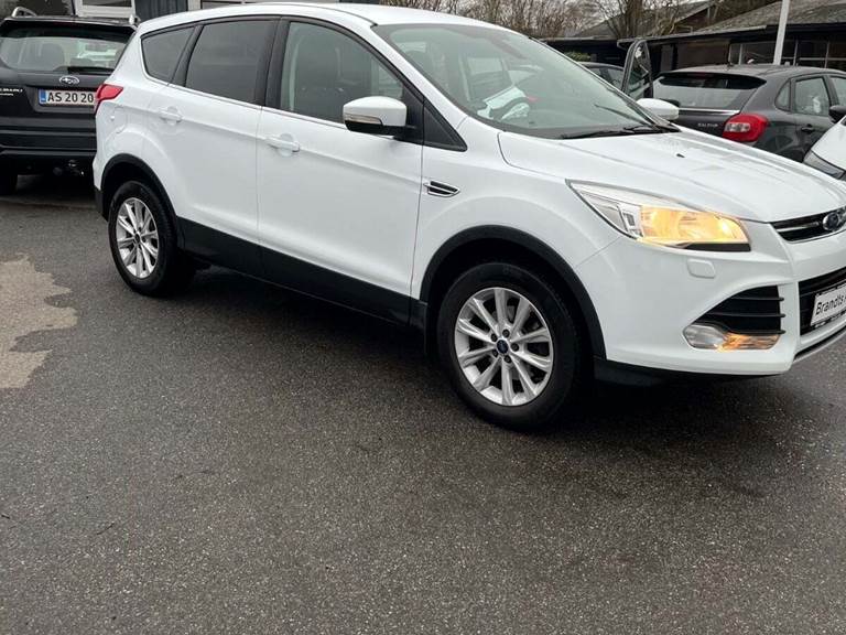 Ford Kuga 1,5 SCTi 150 Titanium