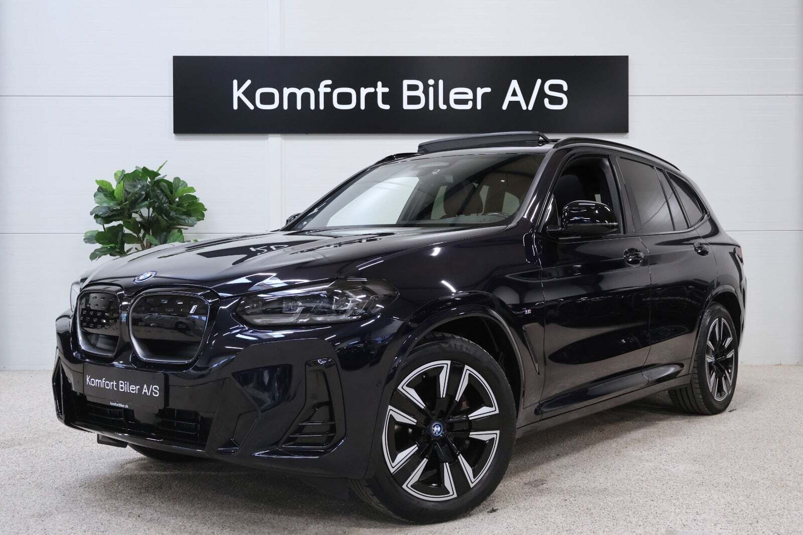 BMW iX3 Charged M-Sport