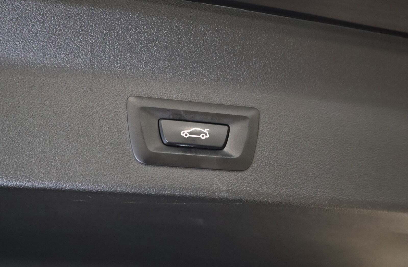 Sort BMW iX3 fra 2022