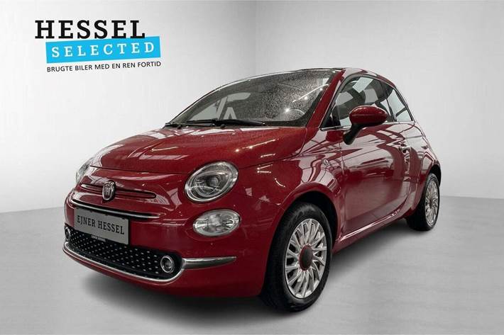 Rød Fiat 500C fra 2021 set udefra