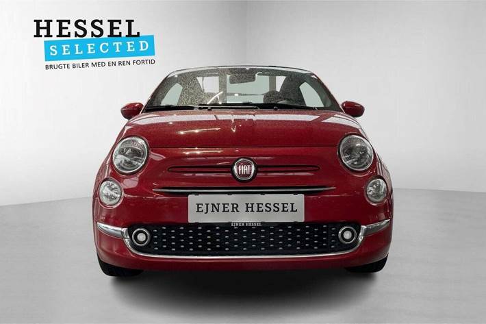 Rød Fiat 500C fra 2021