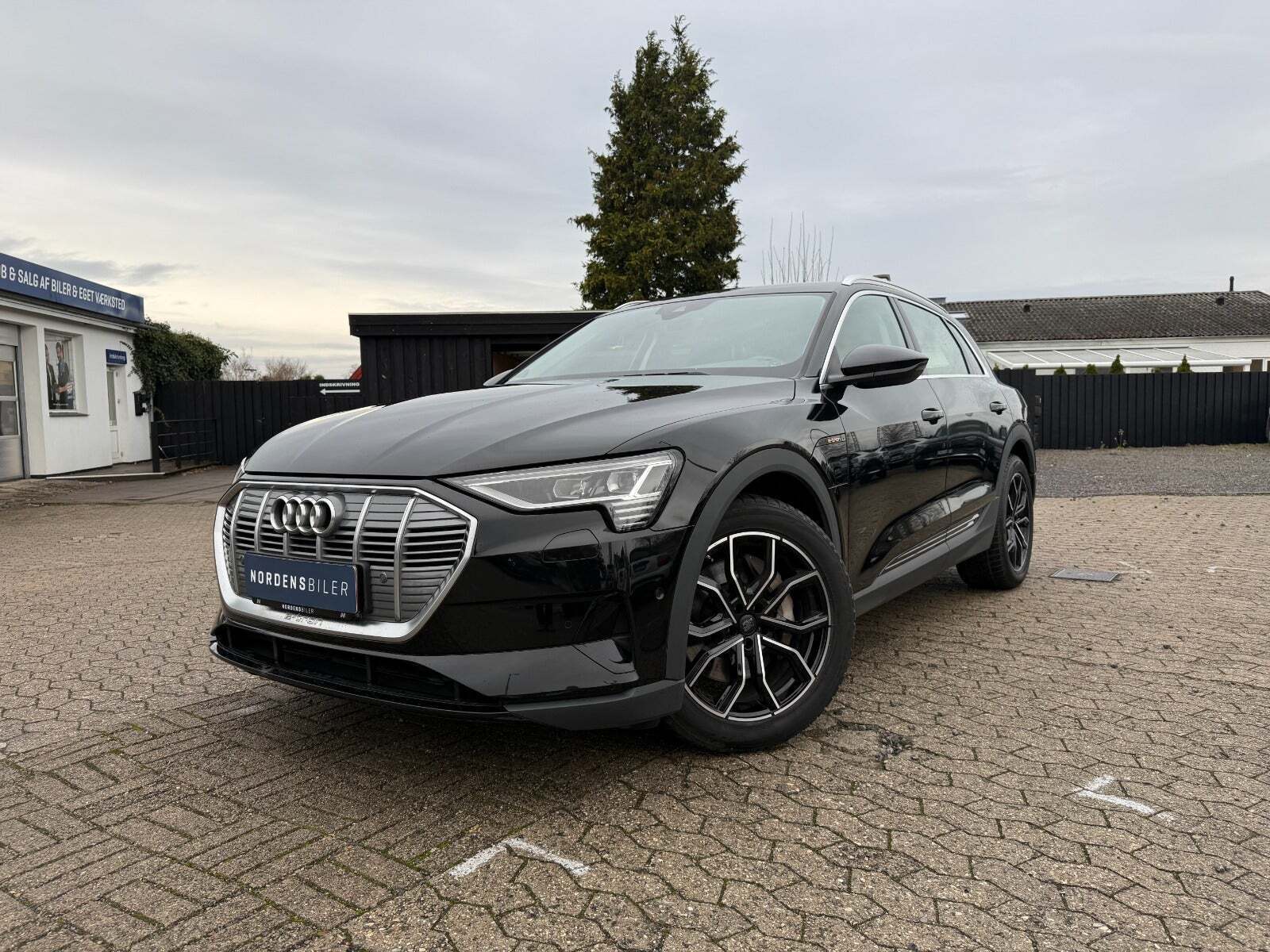 Audi e-tron 50 quattro