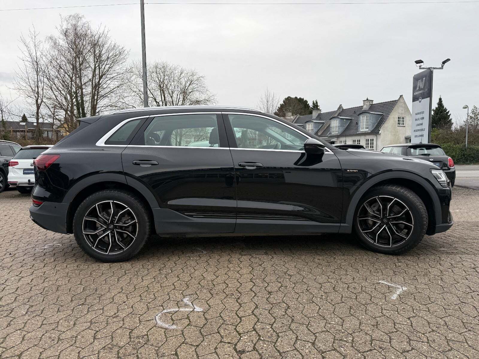 Audi e-tron 50 quattro