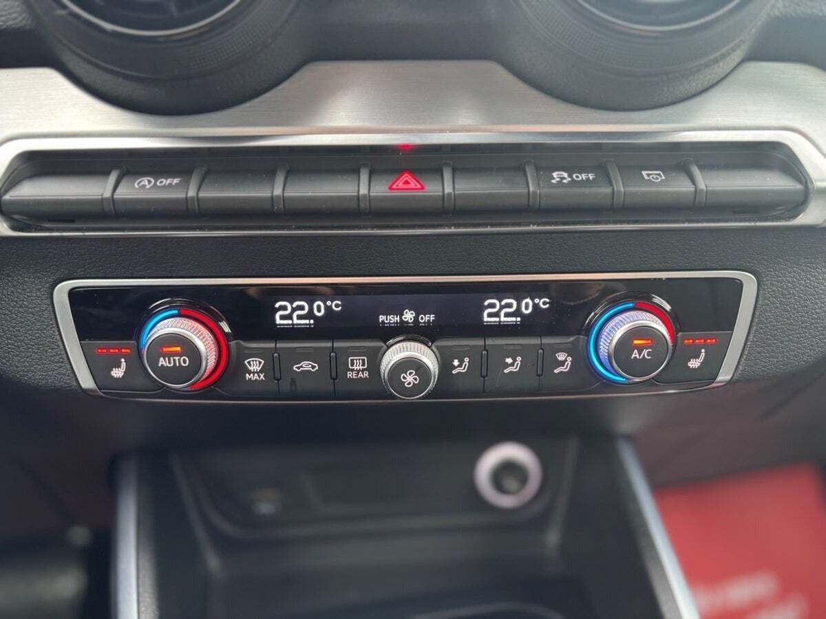 Hvid Audi Q2 fra 2018