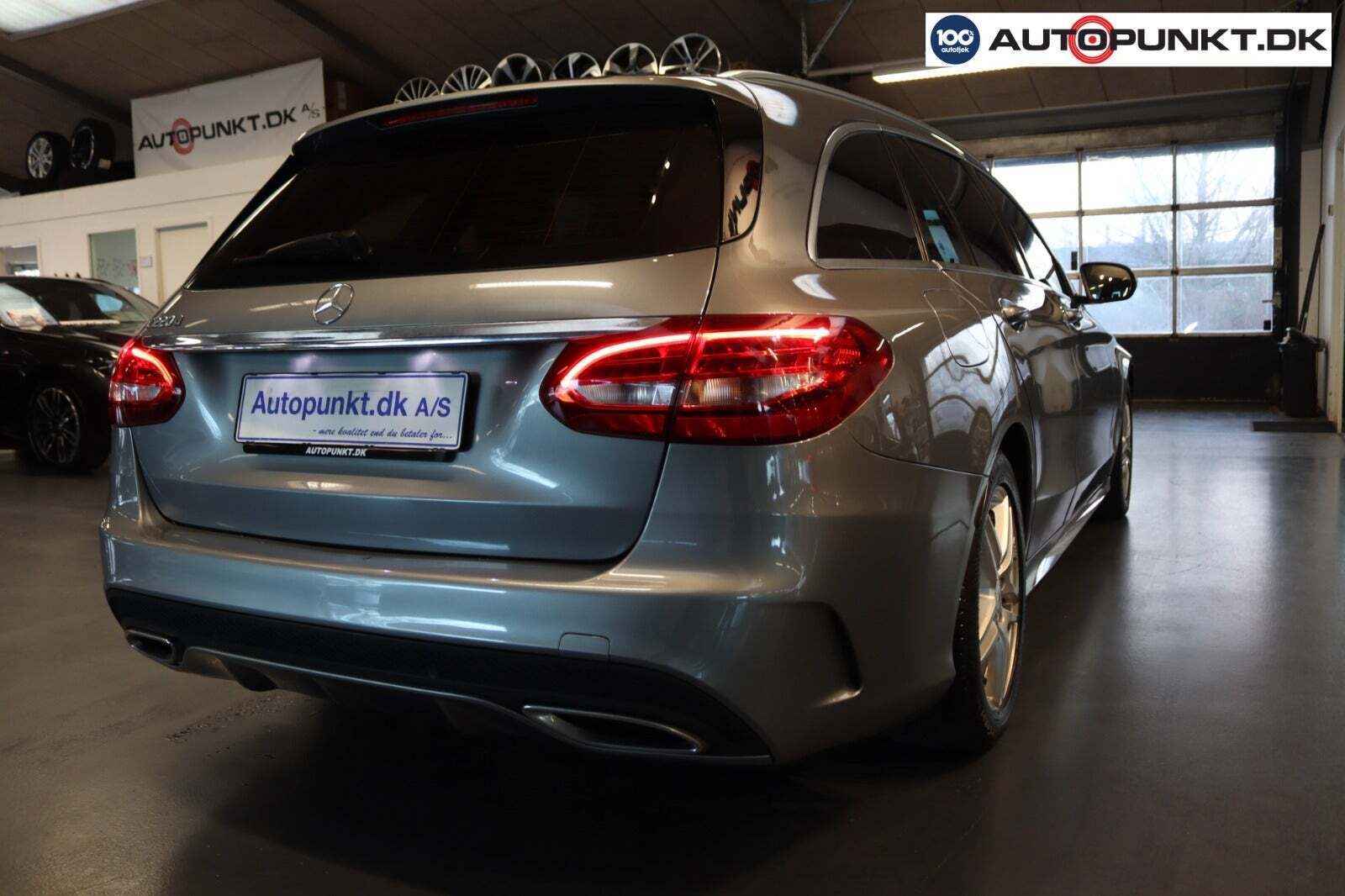 Sølv Mercedes C220 d fra 2016