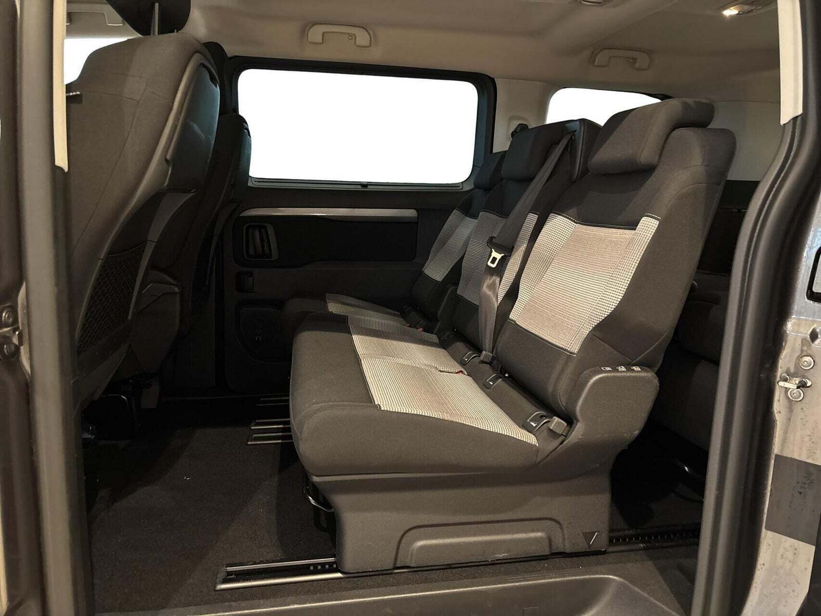 Citroën ë-SpaceTourer 50 L2 Business