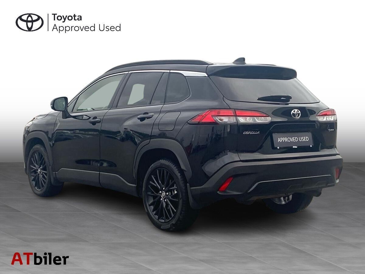 Toyota Corolla Cross 2,0 Hybrid Style Comfort E-CVT 197HK 5d Aut.