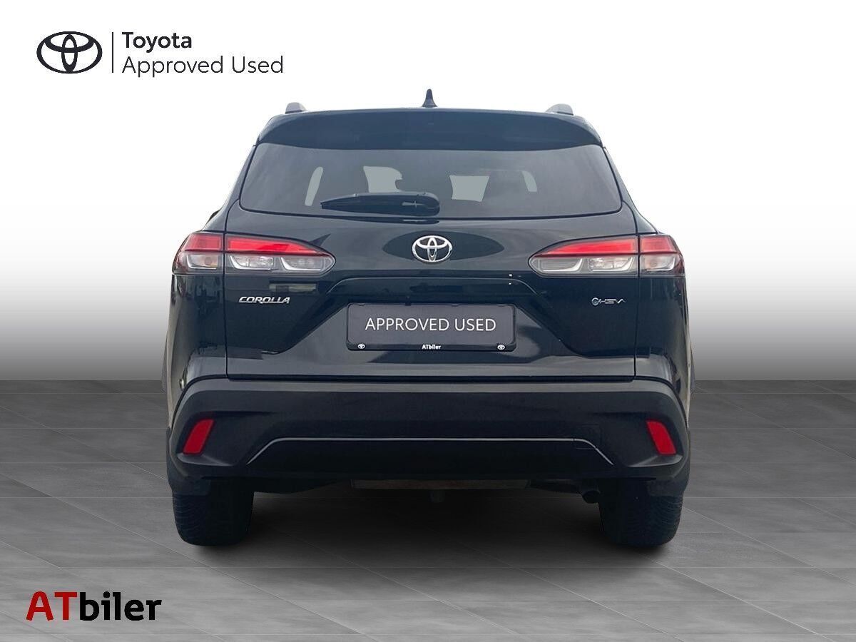 Toyota Corolla Cross 2,0 Hybrid Style Comfort E-CVT 197HK 5d Aut.