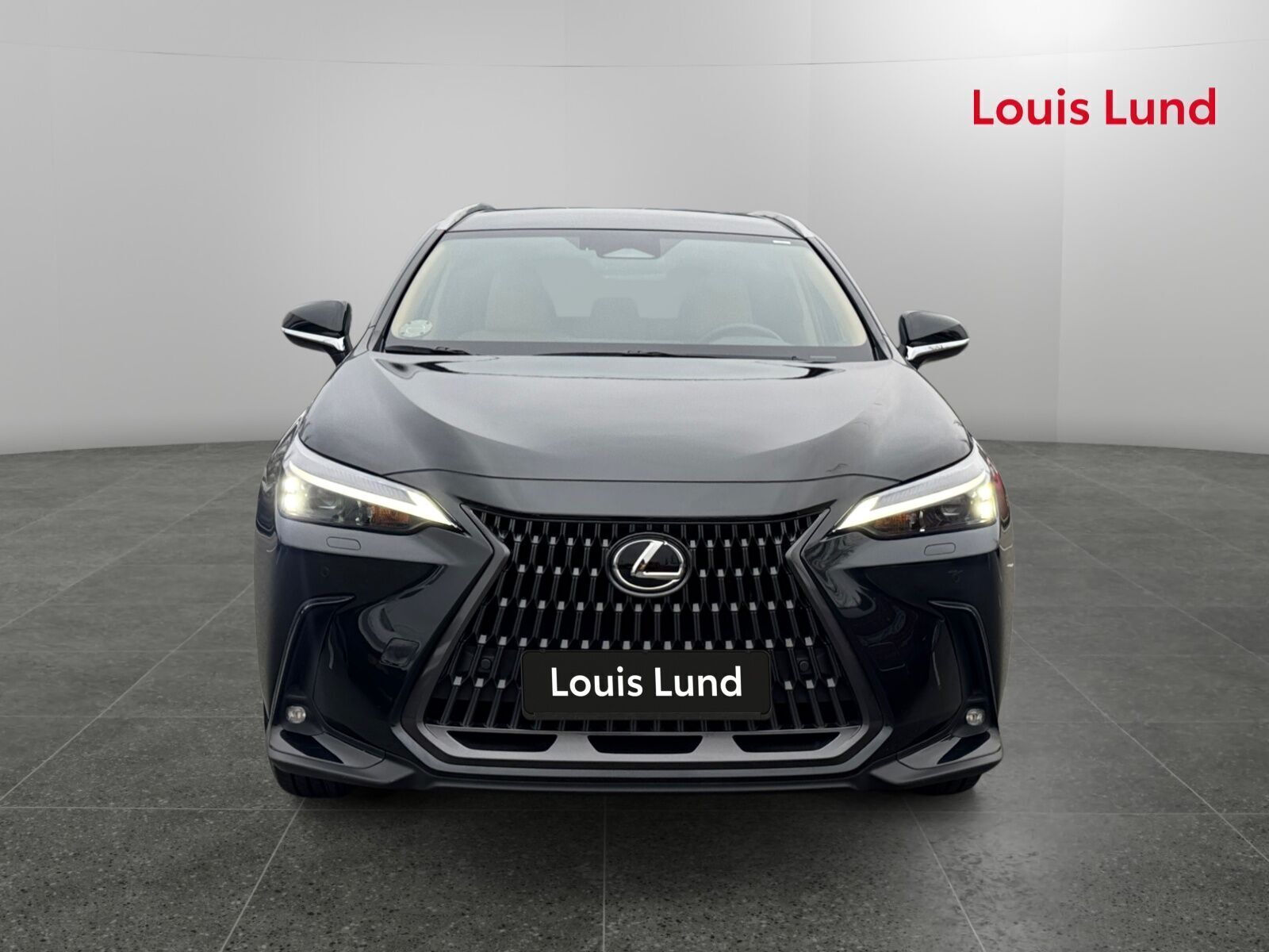 Lexus NX 2,5 450h+ Plugin-hybrid Business Plus 4WD 309HK 5d Trinl. Gear