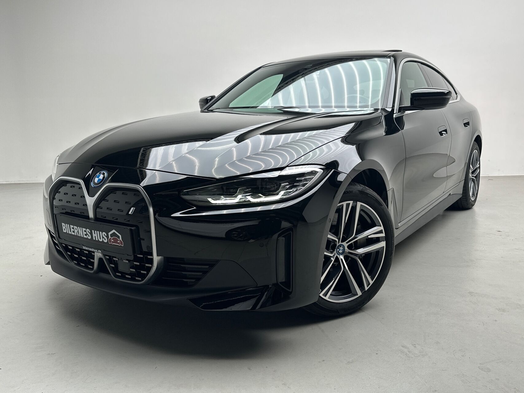 Sort BMW i4 fra 2022