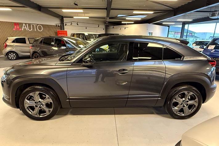 Grå Mazda MX-30 fra 2020