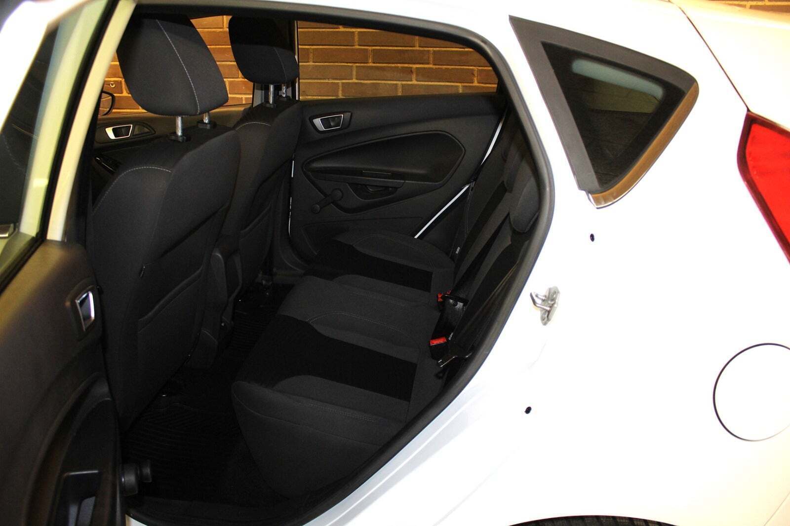 Ford Fiesta 1,0 SCTi 100 Titanium