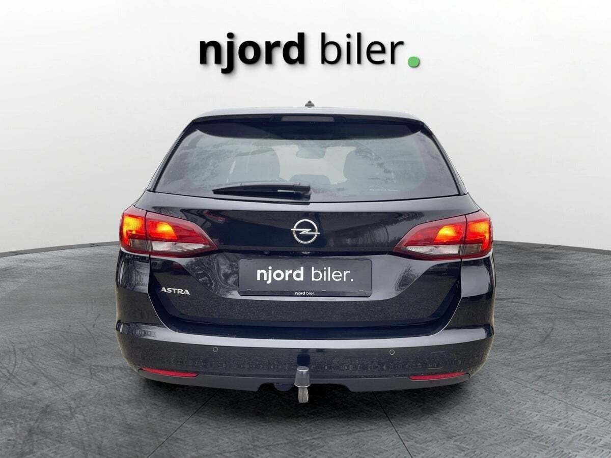 Opel Astra 1,2 T 110 Elegance Sports Tourer