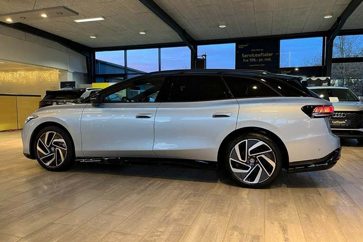 Sølv VW ID.7 fra 2026