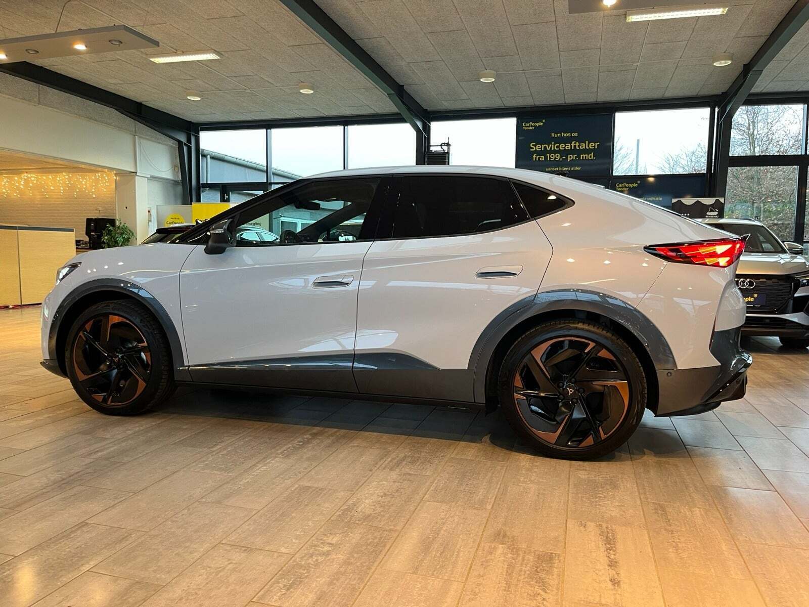Cupra Tavascan 77 VZ Adrenaline