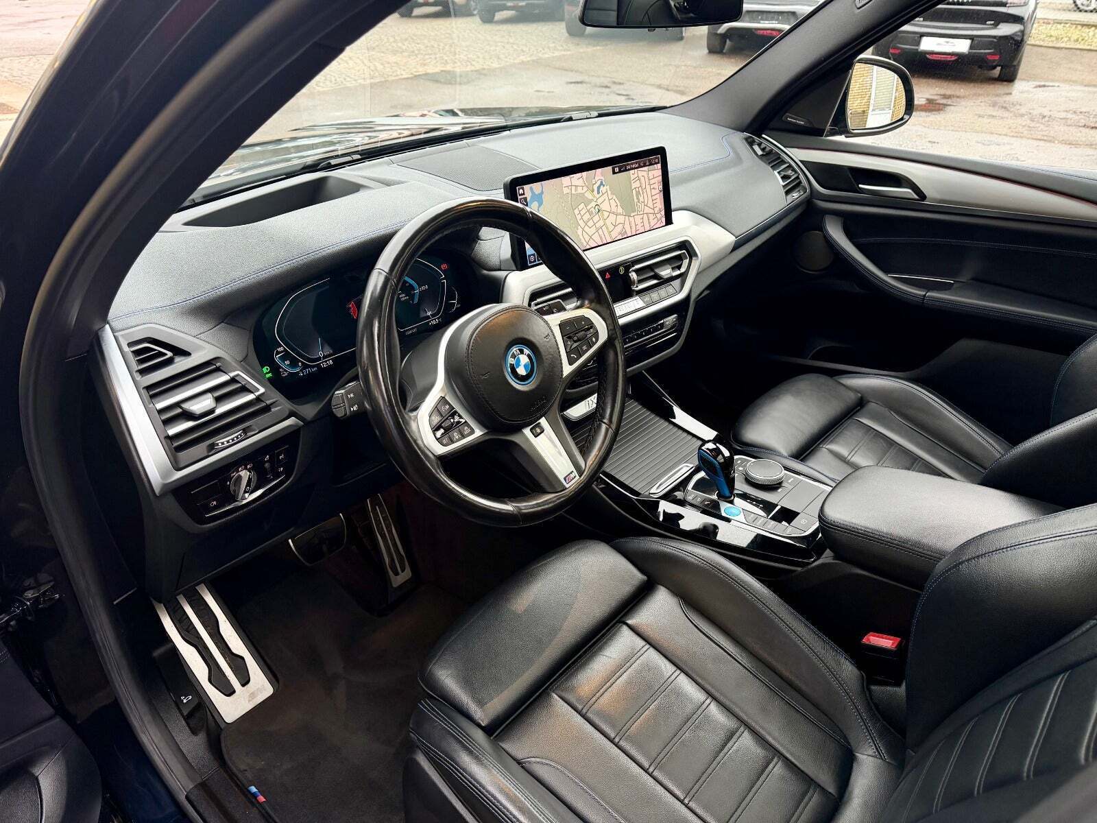 BMW iX3 Charged Plus M-Sport