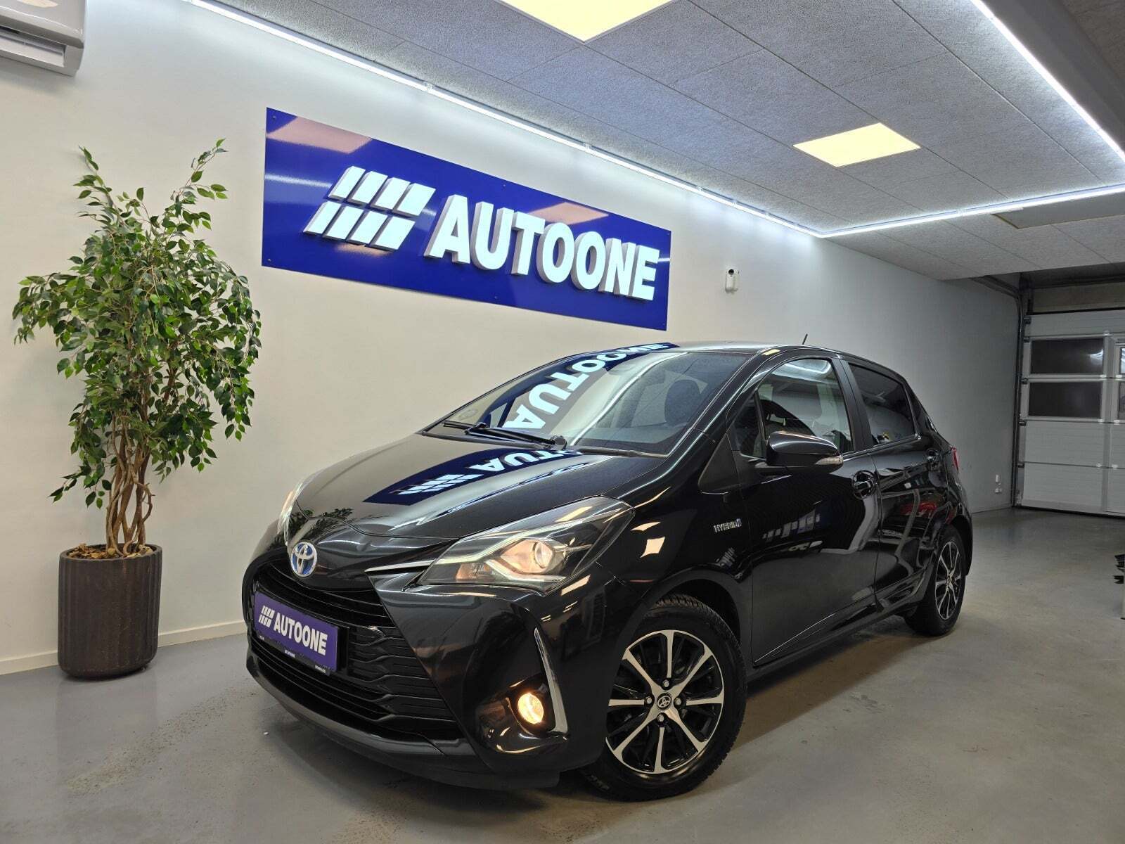 Toyota Yaris 1,5 Hybrid H3 Smart e-CVT